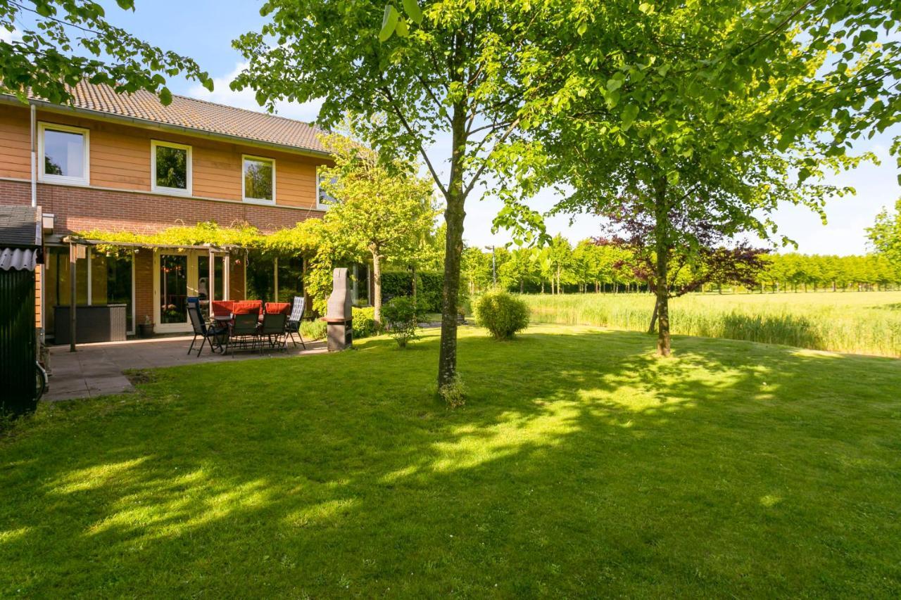 Huis Van Steen Лелистад Экстерьер фото